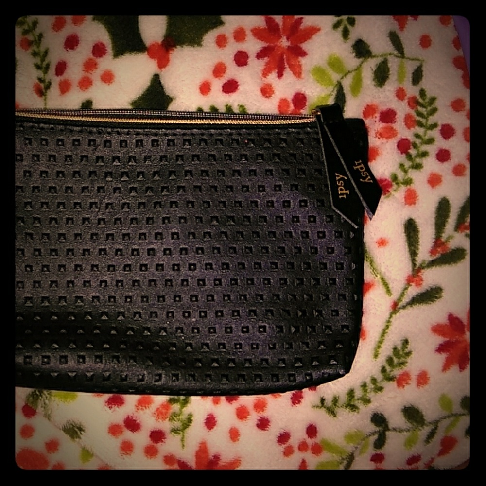 Make up bag and sample